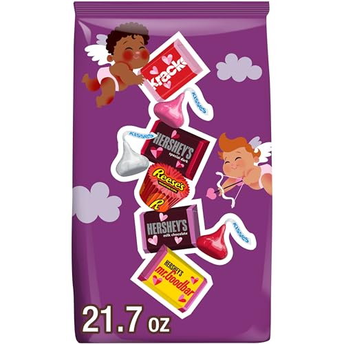 HERSHEY’S & REESE’S Assorted Chocolates, 21.7 oz Bag