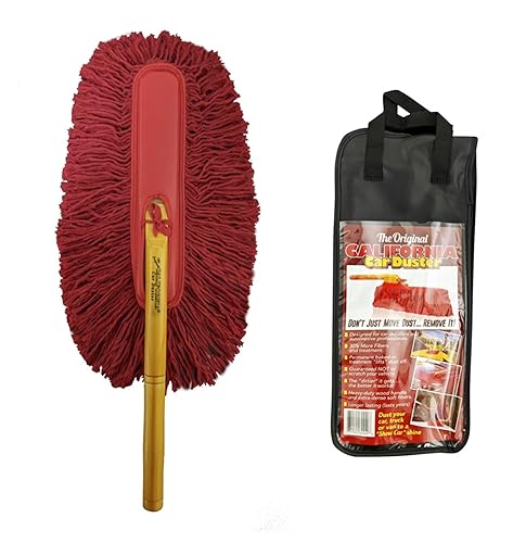 California Car Duster with Wooden Handle – Red