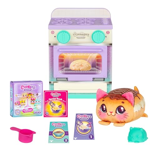 Cookeez Makery Lil’ Bakez: Scented Plush Toy Surprise